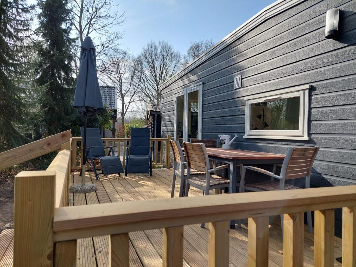 Erfgoed De Boemerang - Chalets Meppen Luaran gambar
